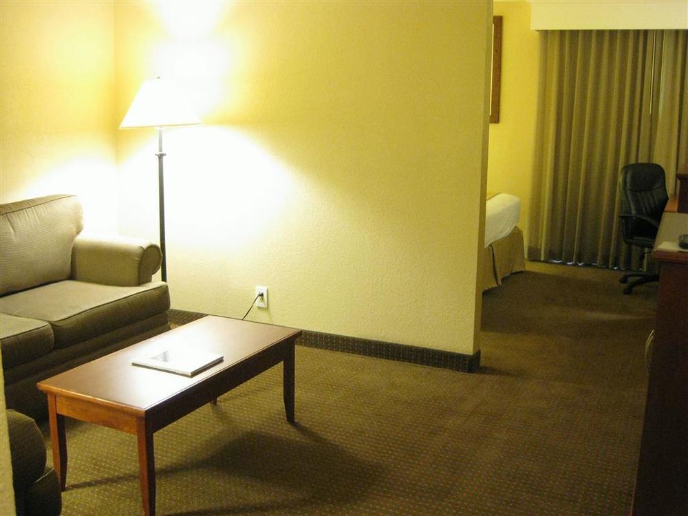 Red Lion Hotel Farmington Ruang foto