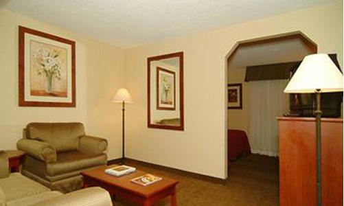 Red Lion Hotel Farmington Ruang foto